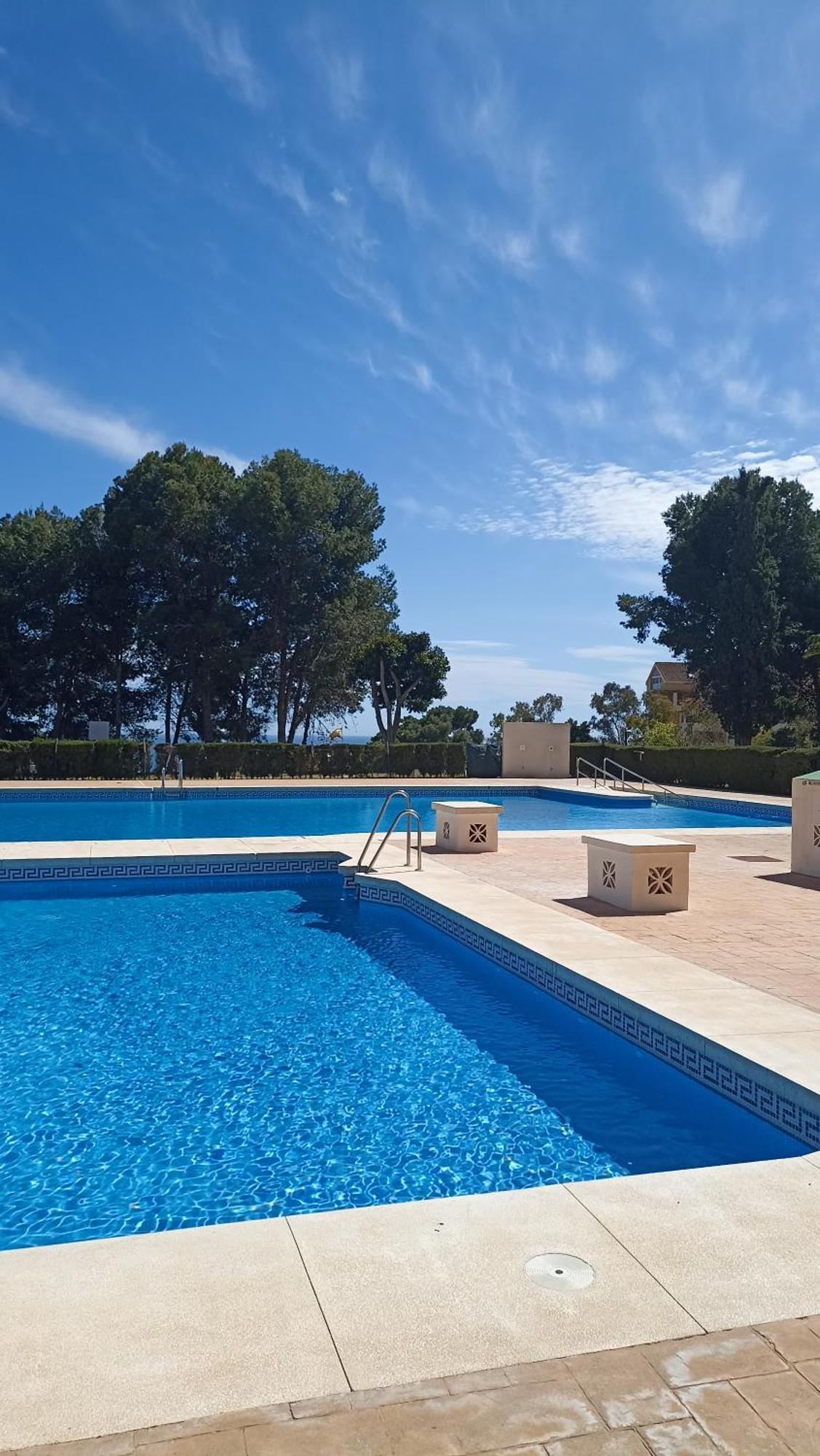 Bonito Y Moderno Estudio Con Vistas Al Mar 贝纳尔马德纳 外观 照片